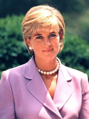 Princess Diana was a style icon in the 1980s and 1990s, recognized for her refined and beautiful look.